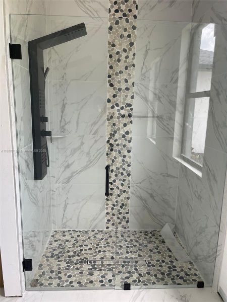 Furnished interior view inside a new home in , Lehigh Acres (Image 5).