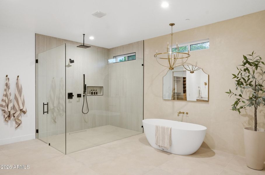 18_4825 n 70th st-18