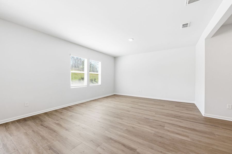 Spacious, unfurnished interior of a new home in Grand Arbor, Blythewood (Image 29). Spacious, unfurnished interior of a new home in Grand Arbor, Blythewood (Image 29).