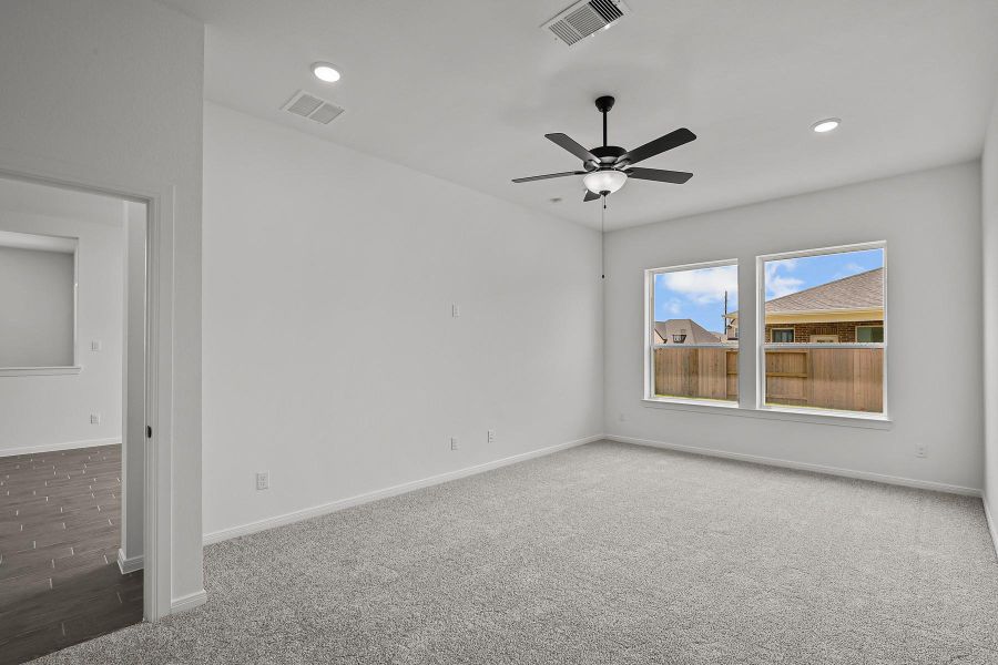 Photo does not represent actual home options and selection. Ask Sales consultant for specific selections. Photo does not represent actual home options and selection. Ask Sales consultant for specific selections.