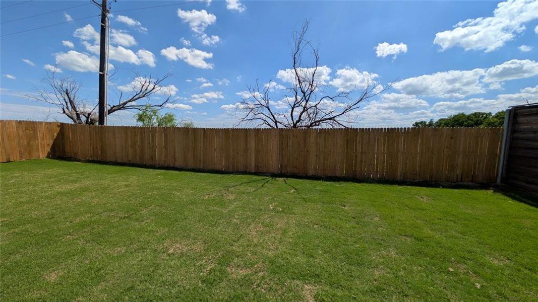 Exterior details and patio area of a home in , Balch Springs (Image 23).