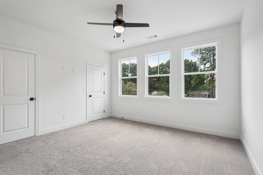 Spacious, unfurnished interior of a new home in The Preserve at Killian Hill, Lilburn (Image 33). Spacious, unfurnished interior of a new home in The Preserve at Killian Hill, Lilburn (Image 33).