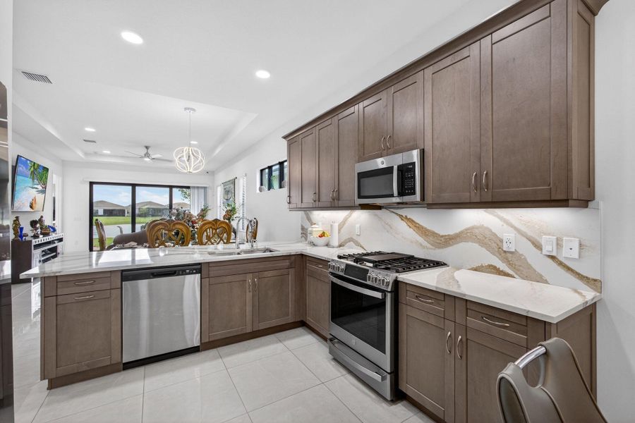 10-web-or-mls-5D1A4572