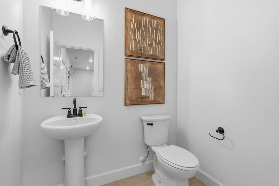 Furnished interior view inside a new home in Upland Meadows, Hermiston (Image 30).