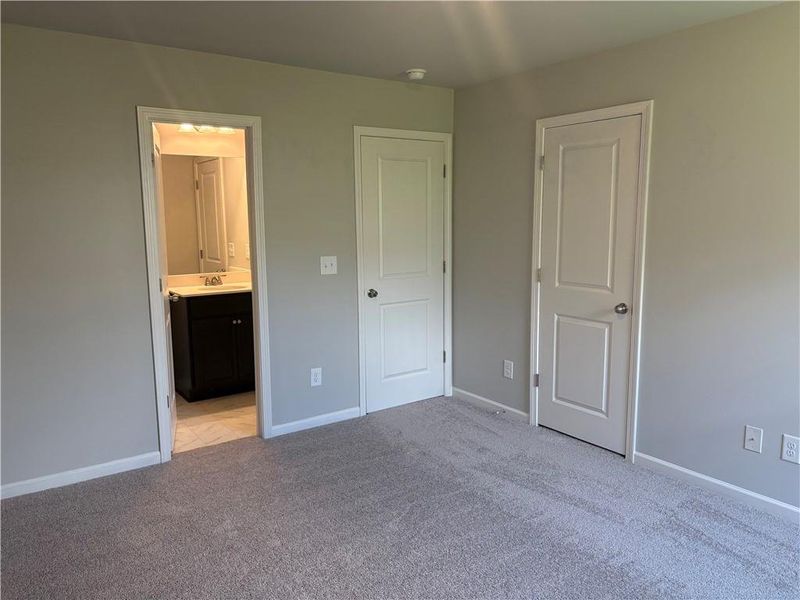 Spacious, unfurnished interior of a new home in , Oakwood (Image 25). Spacious, unfurnished interior of a new home in , Oakwood (Image 25).