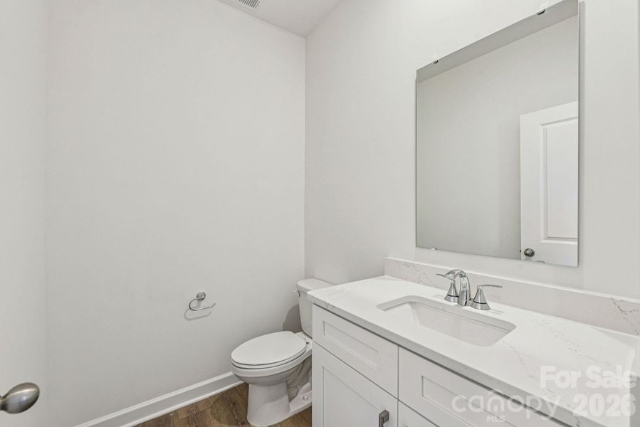 Photo is not of the actual home, but is an inspirational photo of builder’s model home and may depict options, furnishings, and/or decorator features that are not included Photo is not of the actual home, but is an inspirational photo of builder’s model home and may depict options, furnishings, and/or decorator features that are not included