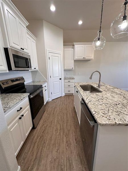 Furnished interior view inside a new home in , Abilene (Image 5).