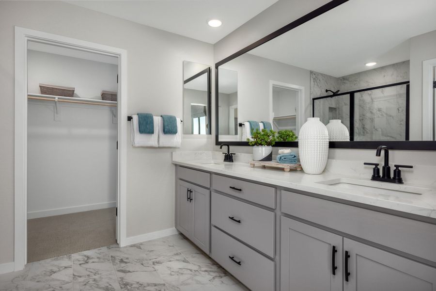 Primary Bathroom | Lumia | Mandarin at Citrus Park | New Homes in Goodyear, AZ | Landsea Homes