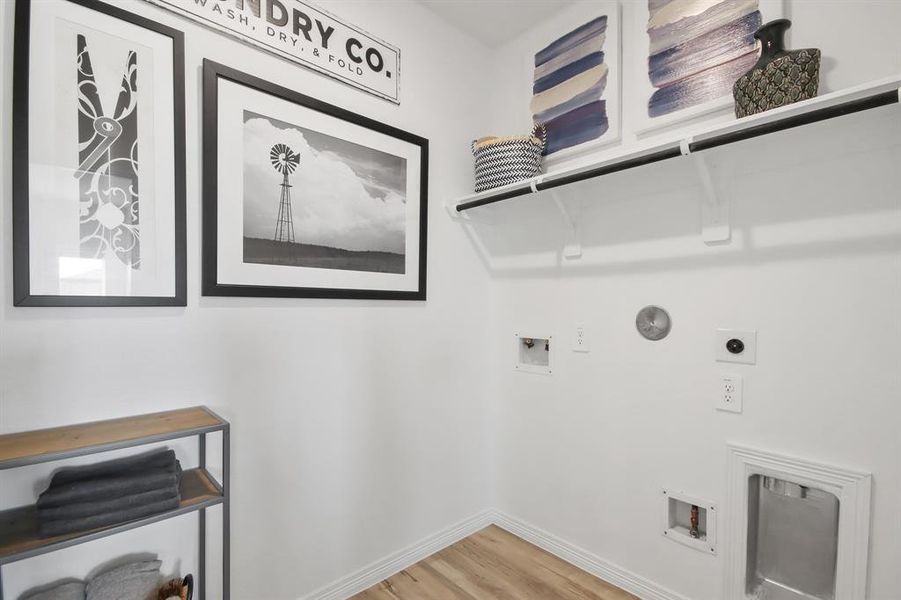 Furnished interior view inside a new home in Palmilla Springs 50s Sales Phase 2, Fort Worth (Image 15). Furnished interior view inside a new home in Palmilla Springs 50s Sales Phase 2, Fort Worth (Image 15).