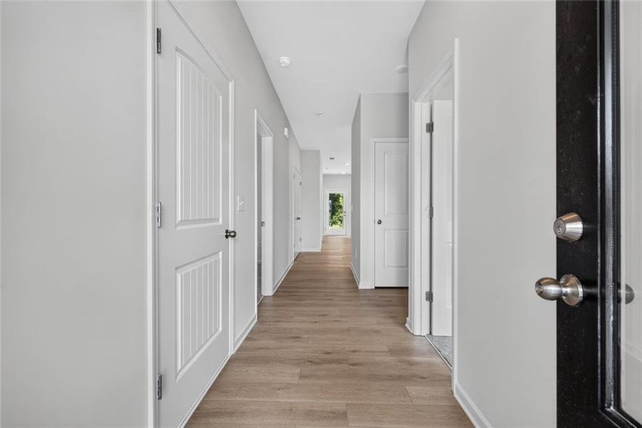 Spacious, unfurnished interior of a new home in Fair Oak, Calhoun (Image 29).