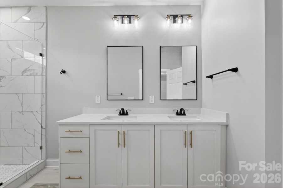 Furnished interior view inside a new home in , Lenoir (Image 13).