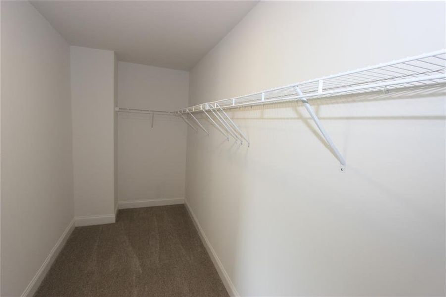 Spacious, unfurnished interior of a new home in Clark Farms, Flowery Branch (Image 19).