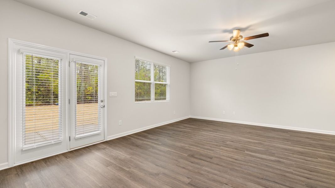 Representative unfurnished interior of a home built from the Stratford by D.R. Horton in Laurel Park Townhomes, Hephzibah (Image 18).