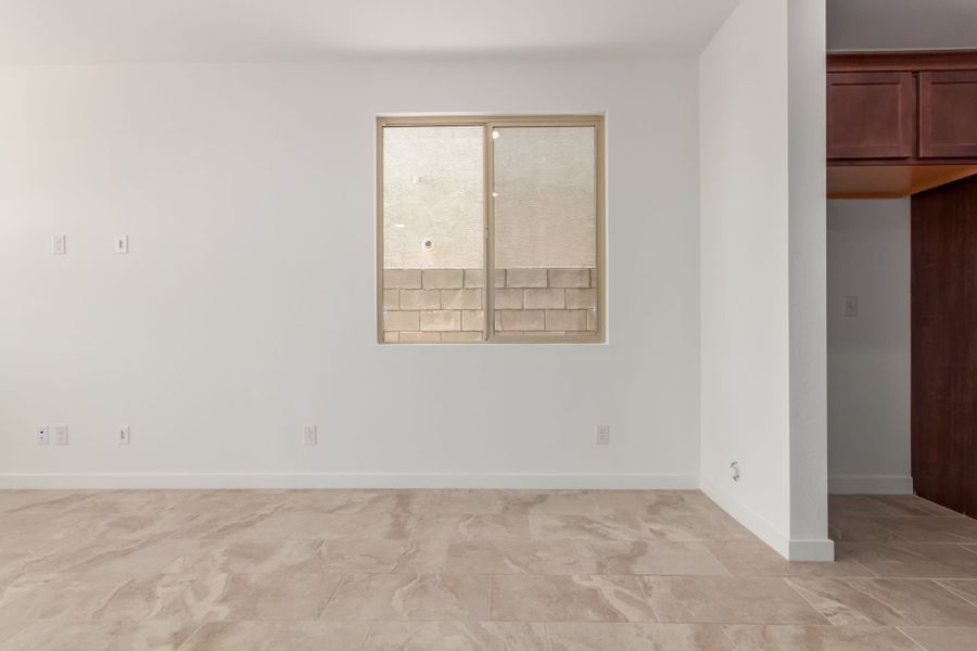 Dining Area | Lot 23 | Cottonwood | Sunrise - Canyon Series | Surprise, AZ | Landsea Homes