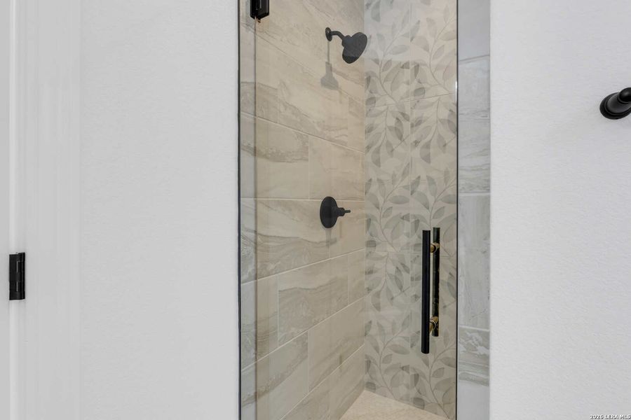 Close-up of interior finishes inside a home in , Bandera (Image 20).