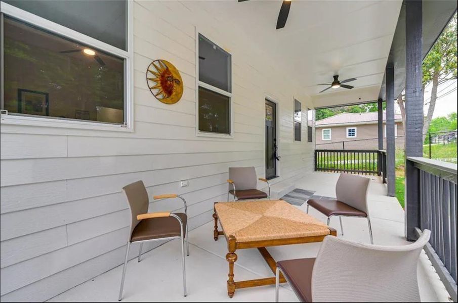 Furnished interior view inside a new home in , Hogansville (Image 8).