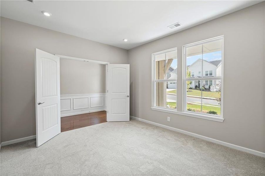 Spacious, unfurnished interior of a new home in Twin Lakes, Hoschton (Image 30).