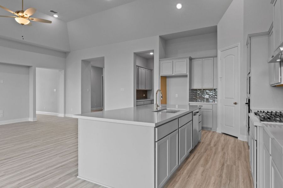 New Home in Waxahachie, TX. - Slide 15 New Home in Waxahachie, TX. - Slide 15