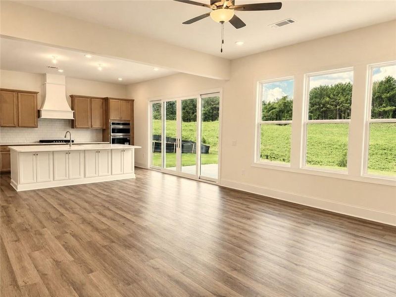 Spacious, unfurnished interior of a new home in , Powder Springs (Image 22). Spacious, unfurnished interior of a new home in , Powder Springs (Image 22).