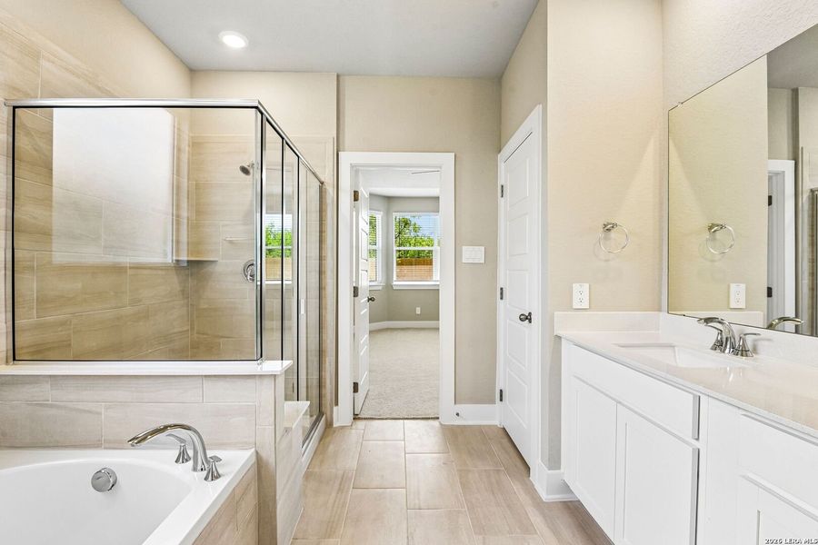 Furnished interior view inside a new home in Stetson Ridge, Marion (Image 6).
