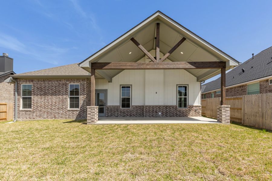 Representative exterior details of a home built from the The Maggie by Reece Homes in Harvest Meadows, Bryan (Image 29).