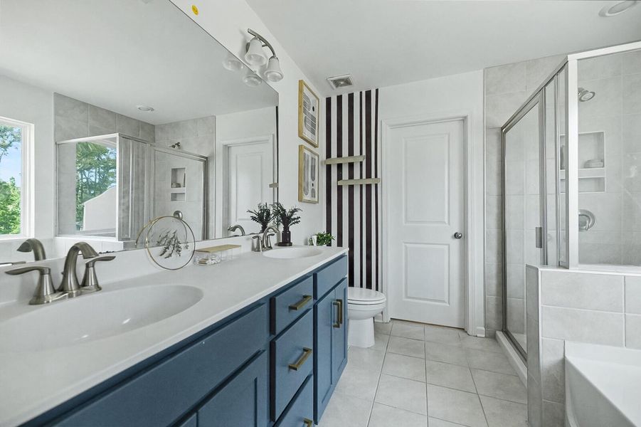Furnished interior view inside a new home in Parker's Preserve, Ridgeville (Image 15).