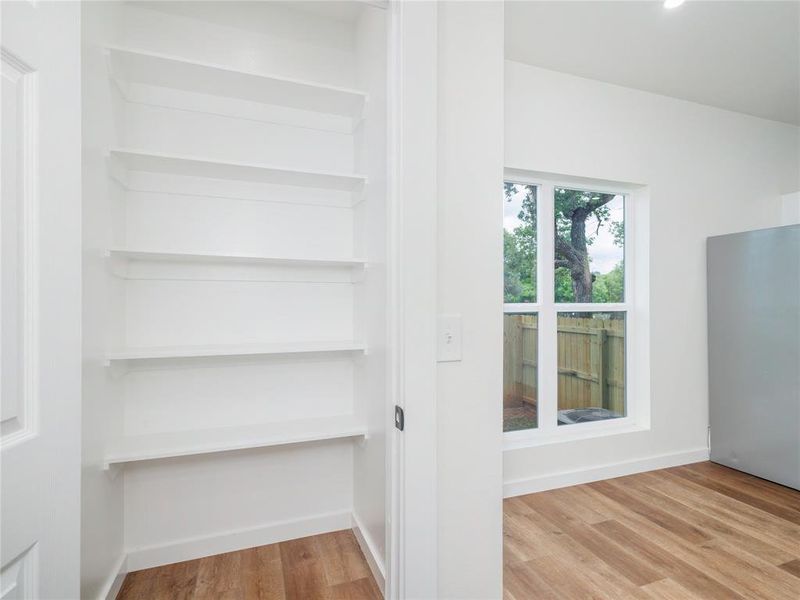Spacious, unfurnished interior of a new home in , Brownwood (Image 11).