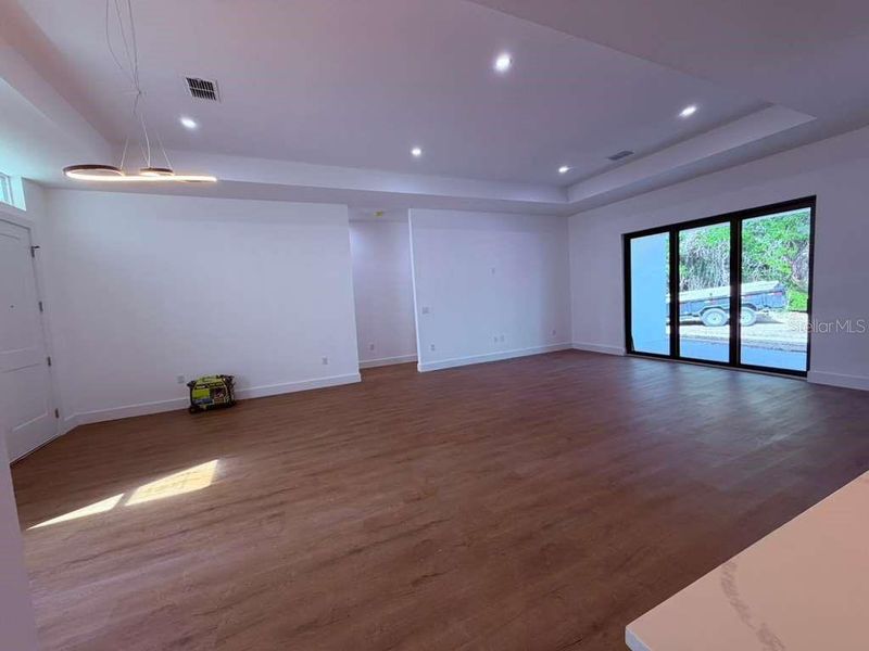 Spacious, unfurnished interior of a new home in , North Port (Image 15).