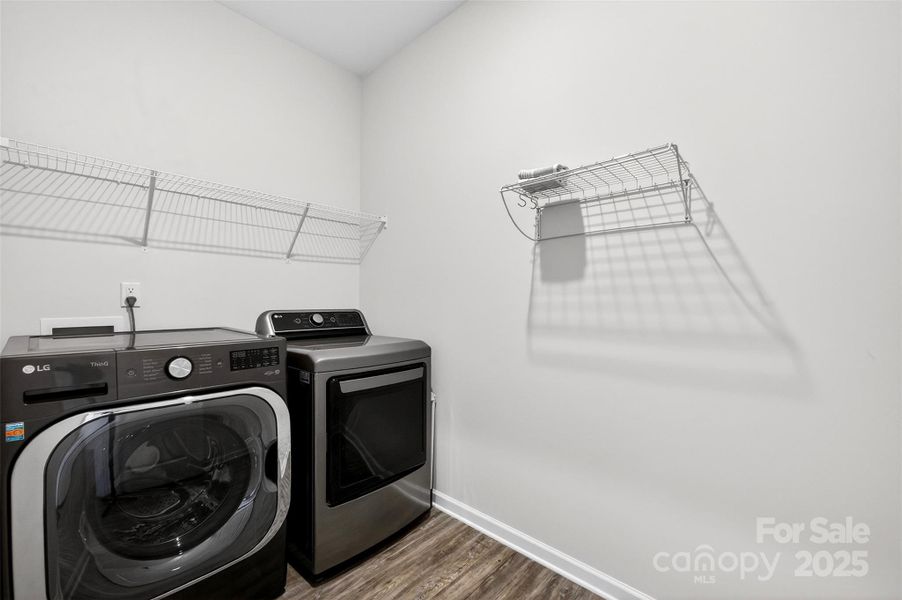 Close-up of interior finishes inside a home in Saddlebrook, Sherrills Ford (Image 21).