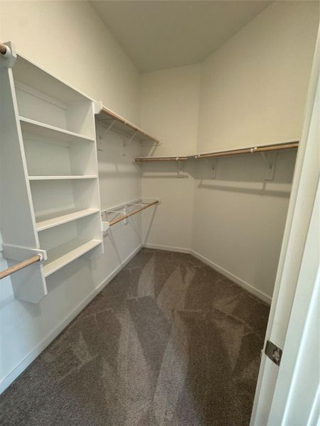 Spacious, unfurnished interior of a new home in , Hockley (Image 7).