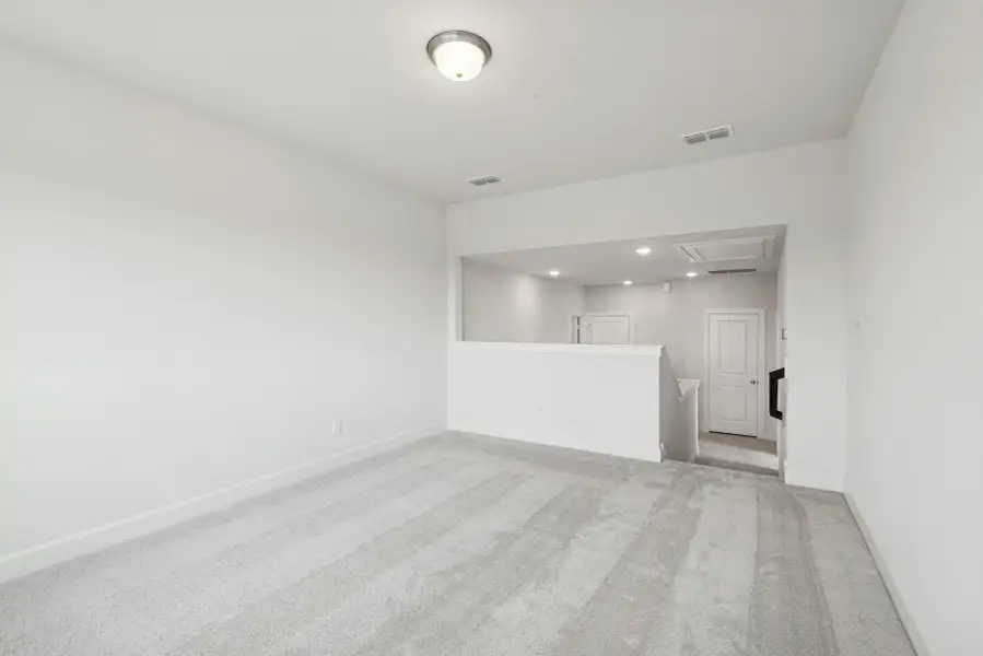 Spacious, unfurnished interior of a new home in Pomona - Reserve Collection, Manvel (Image 33).