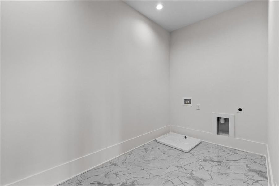 Spacious, unfurnished interior of a new home in , Buford (Image 38).