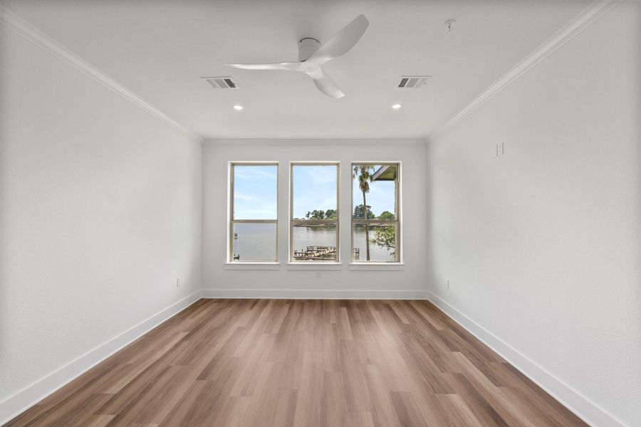 Spacious, unfurnished interior of a new home in , Onalaska (Image 16). Spacious, unfurnished interior of a new home in , Onalaska (Image 16).