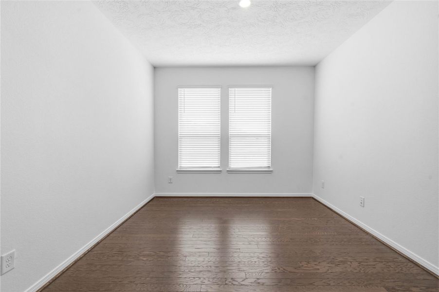 The Den offers a versatile space that seamlessly expands your living options—perfect for a formal dining or living, home office, playroom, media space, or whatever suits your lifestyle. The Den offers a versatile space that seamlessly expands your living options—perfect for a formal dining or living, home office, playroom, media space, or whatever suits your lifestyle.