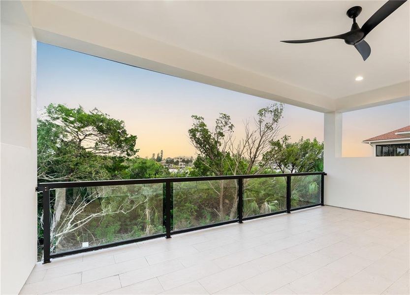 Exterior details and patio area of a home in , Flagler Beach (Image 26).