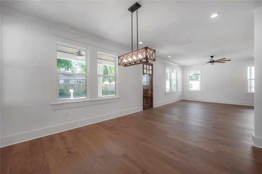 Spacious, unfurnished interior of a new home in , Tampa (Image 39).