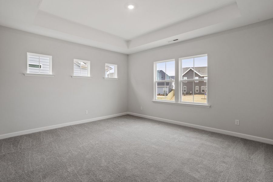 Spacious, unfurnished interior of a new home in Sweetbrier, Durham (Image 19).