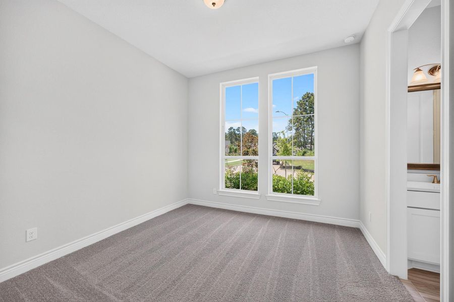 Spacious, unfurnished interior of a new home in Audubon 60′, Magnolia (Image 44).