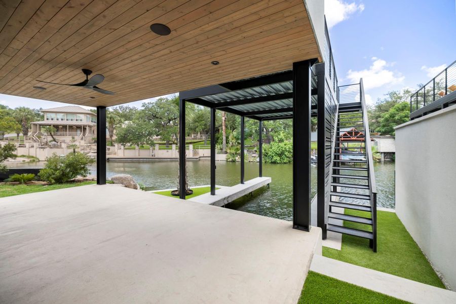 Exterior details and patio area of a home in , Horseshoe Bay (Image 2). Exterior details and patio area of a home in , Horseshoe Bay (Image 2).