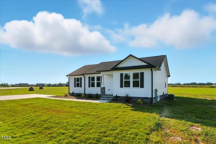 02-73 Grace Pond Ave-2 02-73 Grace Pond Ave-2