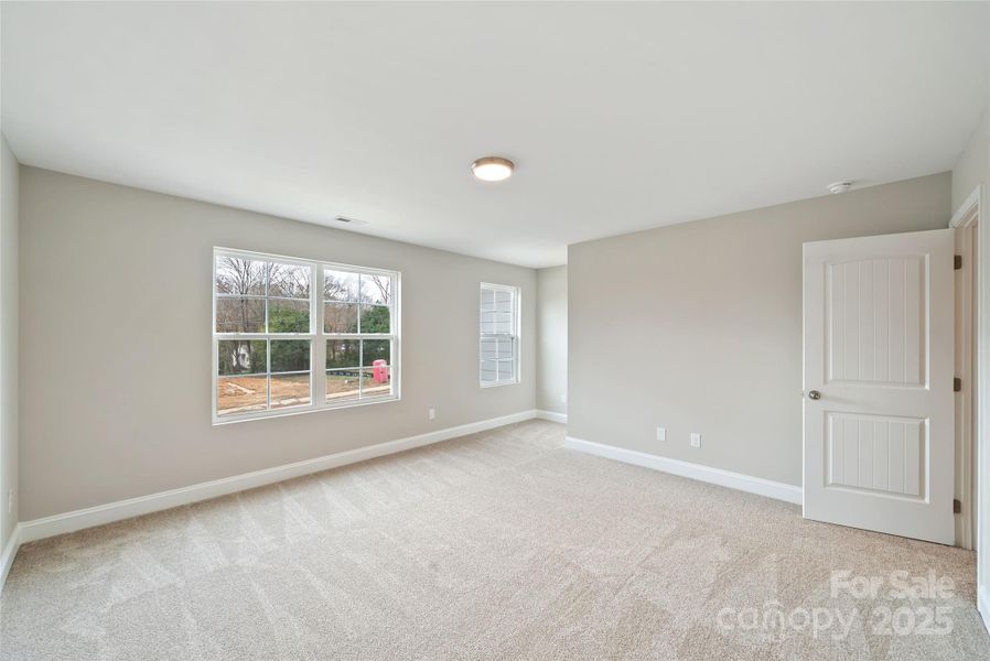 Spacious, unfurnished interior of a new home in , Monroe (Image 21).