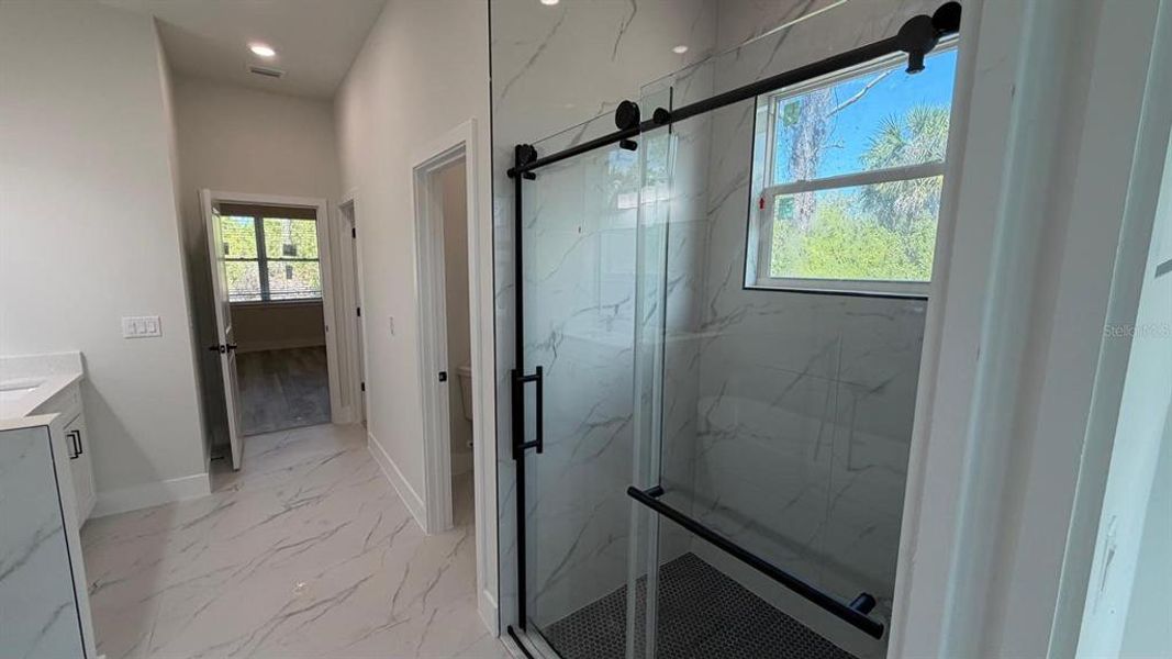 Image 48 of a home in .