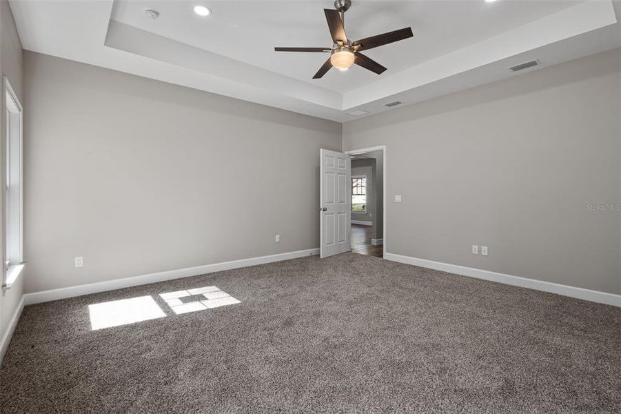 Spacious, unfurnished interior of a new home in , Trenton (Image 51).