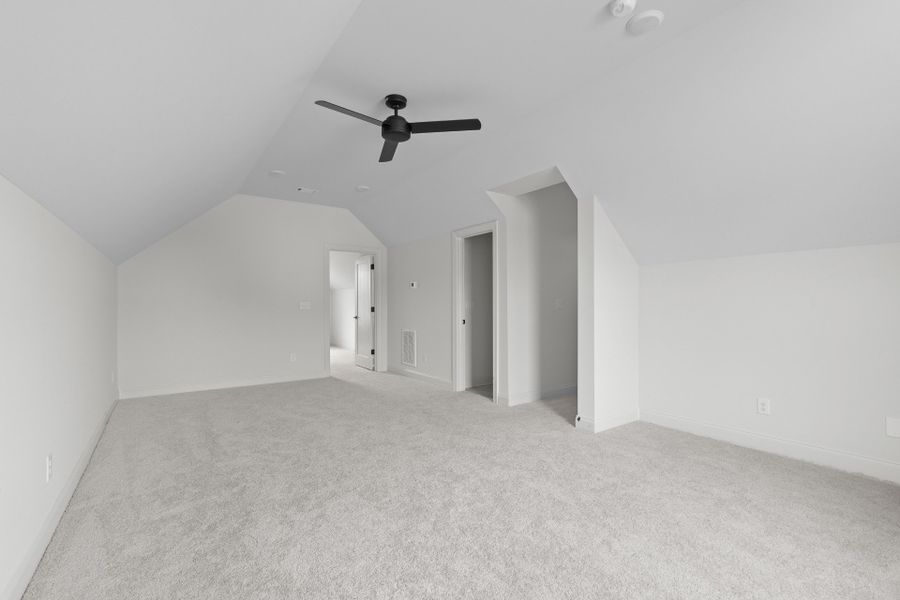 Spacious, unfurnished interior of a new home in Timberlee, Ooltewah (Image 11). Spacious, unfurnished interior of a new home in Timberlee, Ooltewah (Image 11).