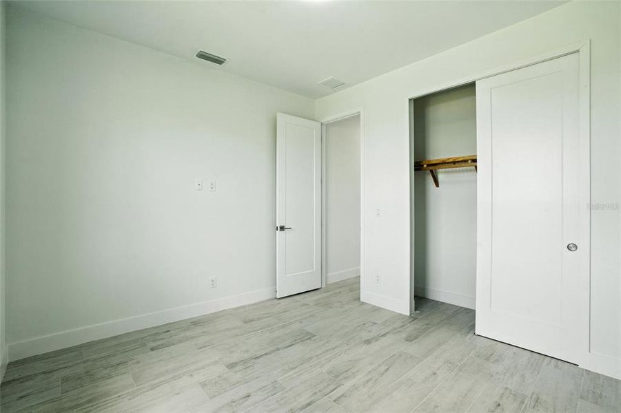 Spacious, unfurnished interior of a new home in , Port Charlotte (Image 45).