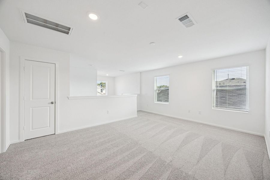 Spacious, unfurnished interior of a new home in Decker Farms, Magnolia (Image 21).