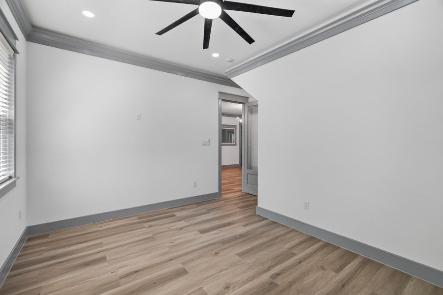 Spacious, unfurnished interior of a new home in , Humble (Image 33). Spacious, unfurnished interior of a new home in , Humble (Image 33).