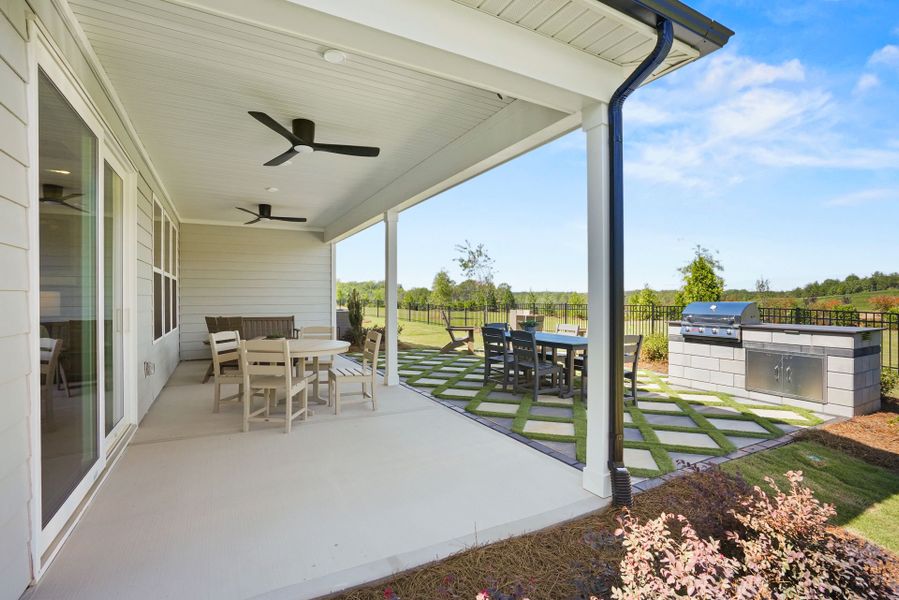 Representative exterior details of a home built from the Palmary by Del Webb in Del Webb Carolina Ridge, Midland (Image 36).