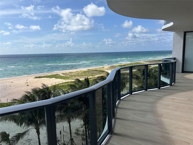 Exterior details and patio area of a home in Casamar, Pompano Beach (Image 11). Exterior details and patio area of a home in Casamar, Pompano Beach (Image 11).