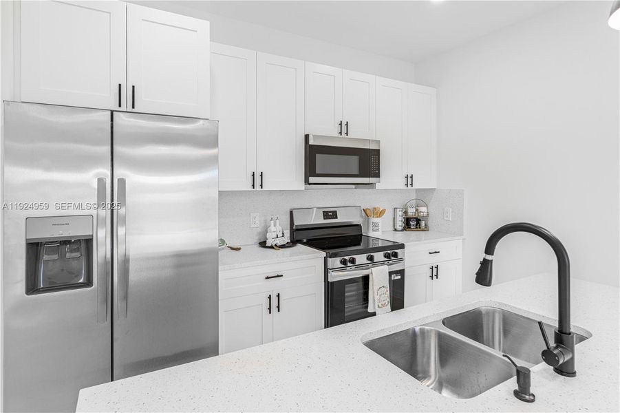Furnished interior view inside a new home in , Lehigh Acres (Image 8).